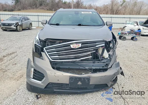 2017 Cadillac Xt5 Luxury z USA, uszkodzony, nr VIN 1GYKNBRS4HZ307019